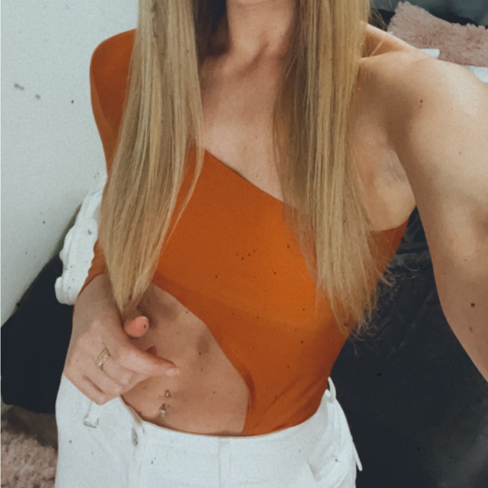 Edikted Orange body suit